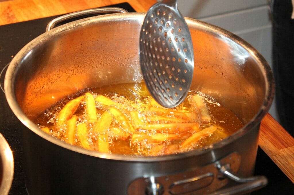 deep frying cooking method fries in the pan